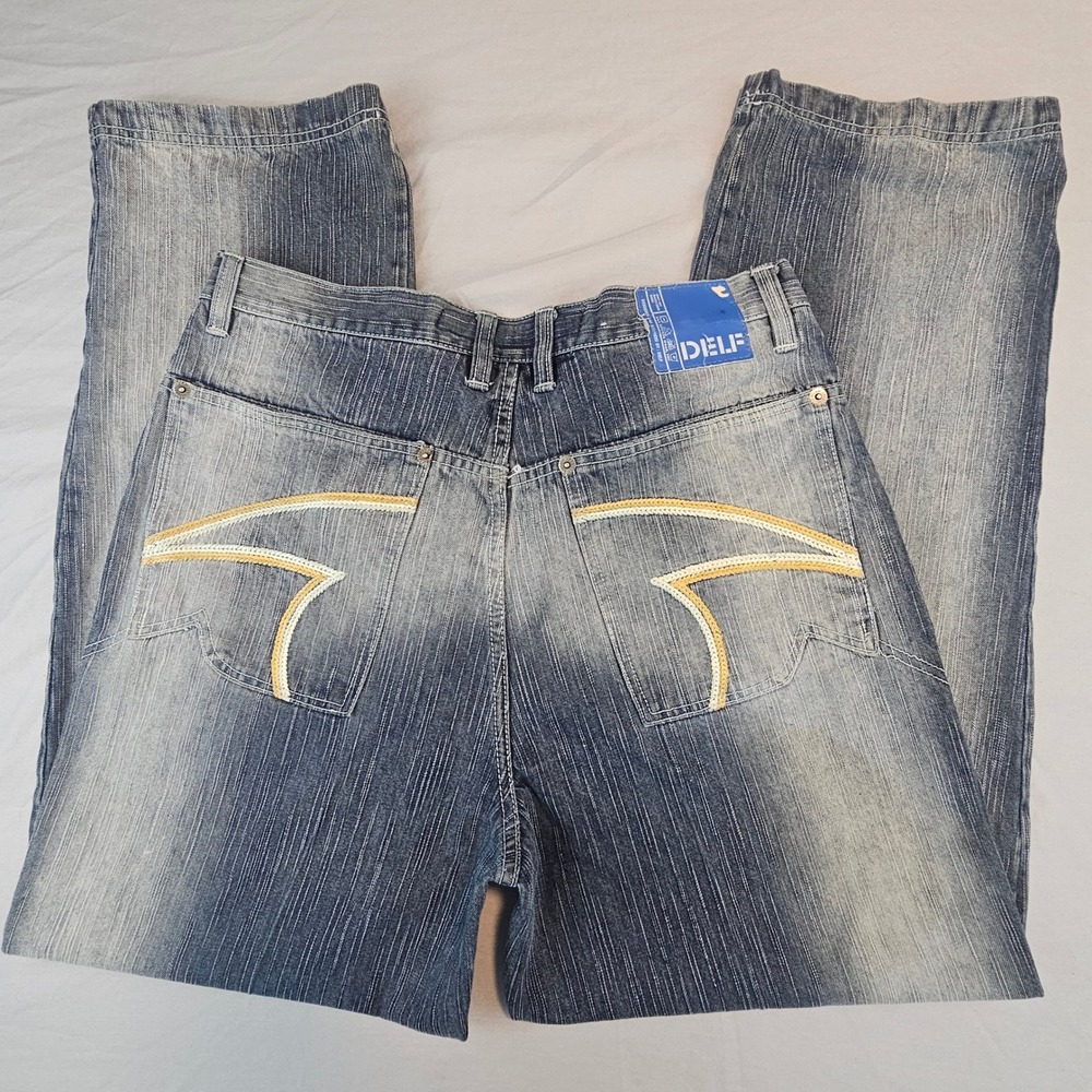 DELF Men's 38x34 Relaxed Fit Jeans Embroidered Pockets Thick Denim L632